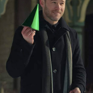 Aaron Ashmore Locke And Key Black Coat